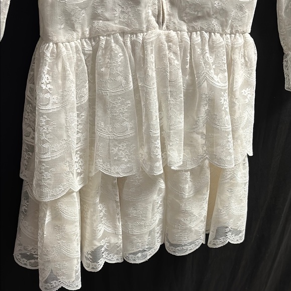 Dorissa international Nicole White lace Ruffled dress Bishop Sleeves size 7 - Picture 9 of 9